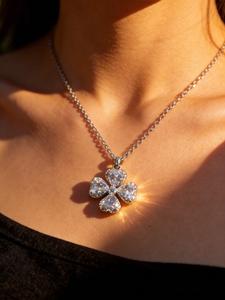 Lucky Clover Necklace Viral | Zirconia Shine for Everyday Wear and Dates