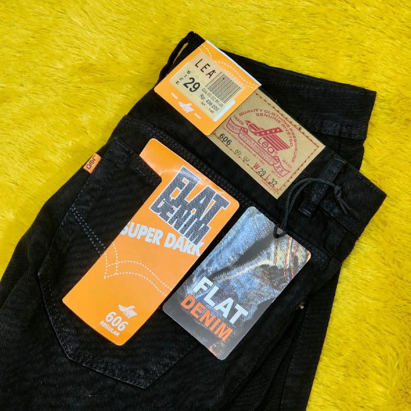 celana panjang hitam pekat // jeans hitam pekat standar reguler Nyaman Pria 1