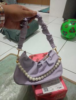 Product Review of Iznada Bags - Tas Selempang Wanita SYTA/ Tas Korean Style Mewah Bisa Sling Bag Shoulder Bag Cocok Acara Pesta  Resepsi  Kondangan Cewek from @**9 0