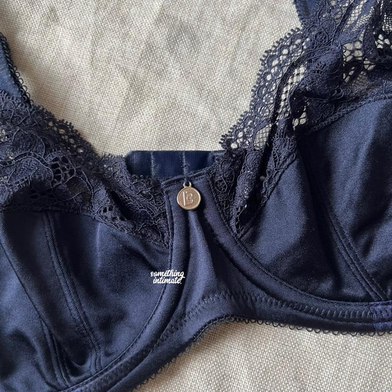 BERLEI Classic Lace Non Contour Bra YXE3 / Liquid Touch Breathable Unlined Plunge Wired Bra Big Straps High Support / Bh Tali Besar Seamless Dengan Kawat Tanpa Busa Tshirt Bra Zero Feel Ai 1