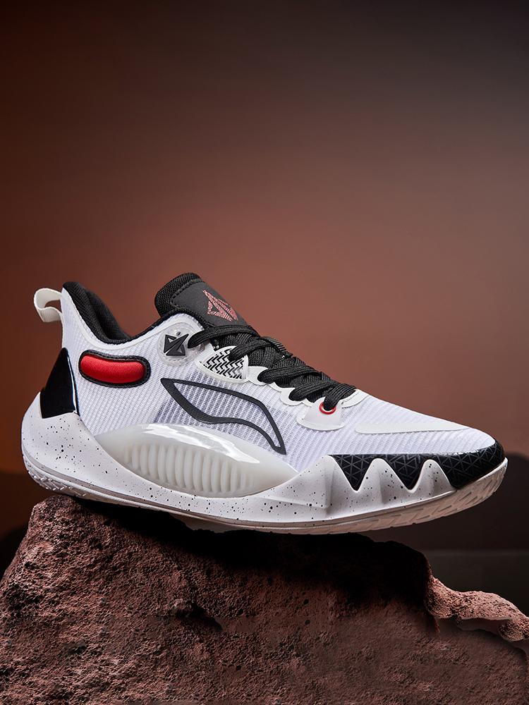 Product Introduction of IEAGO Original Quality Spike Basketball Sneakers Men Women Fashion Trainers Outdoor Sport Shoes 41