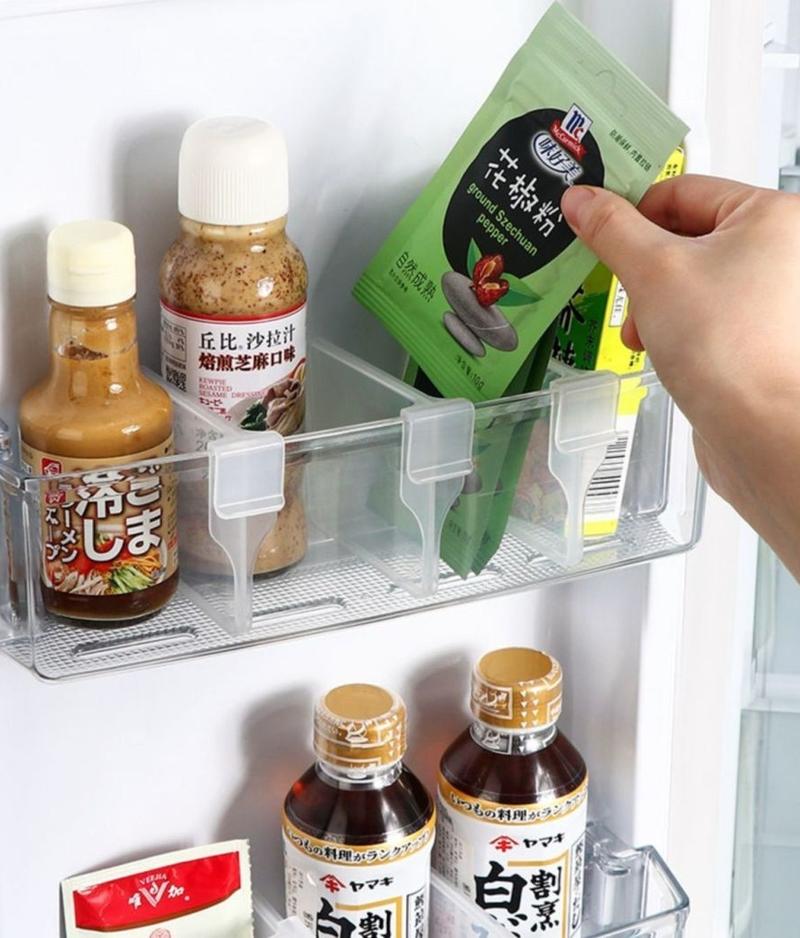 Product Introduction of Refrigerator dividers multifunctional storage and organisation dividers snap-on refrigerator compartment clips adjustable multi Divider Clip Boxes Organiser 1