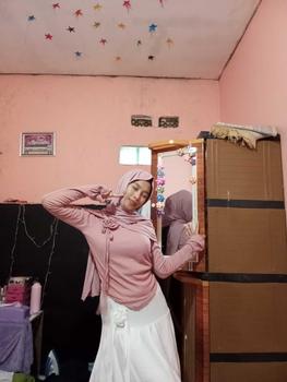 Product Review of KIYANA Cirebon Cloth - Flower Top / Long Sleeve Ribbon Coquette Knit Top / Atasan Knit Lengan Panjang Wanita Knitwear Crop Cardigan Baju Tangan Kerah from d**🐚 0