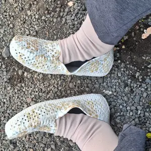 Ruimo Fashion 2186 - Sepatu Wanita Slip On Motif Bunga Style Kasual Premium Quality Import Karet Shoe Coklat Merah