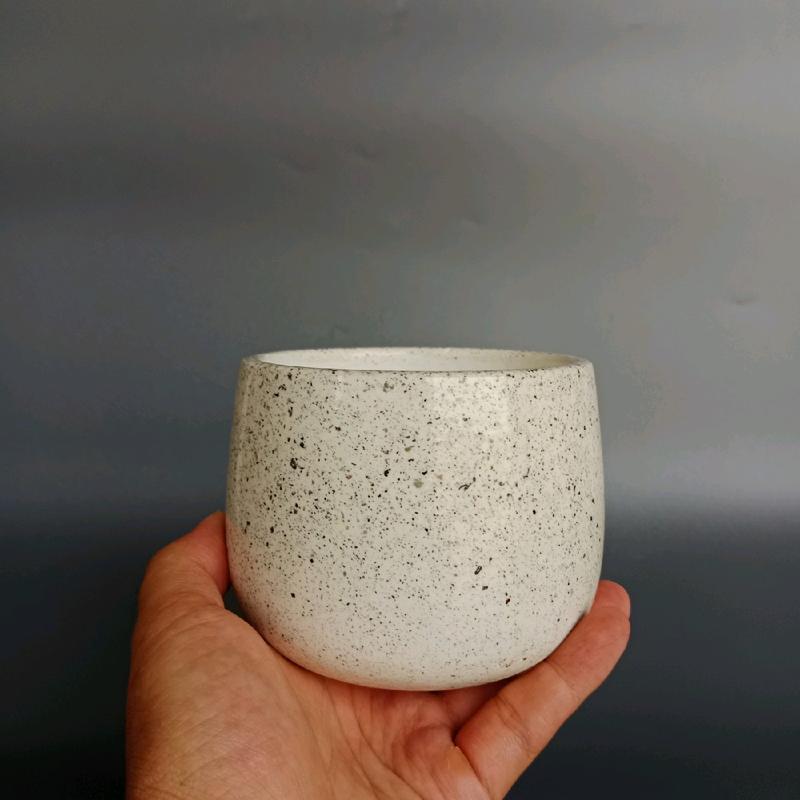 Pot kaktus sukulen oval putih batu alam 4
