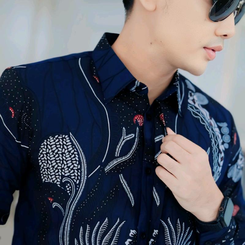 Batik pria premium katun solo DEWANGGA NAVY slimfit berlapis furing Errow. 3