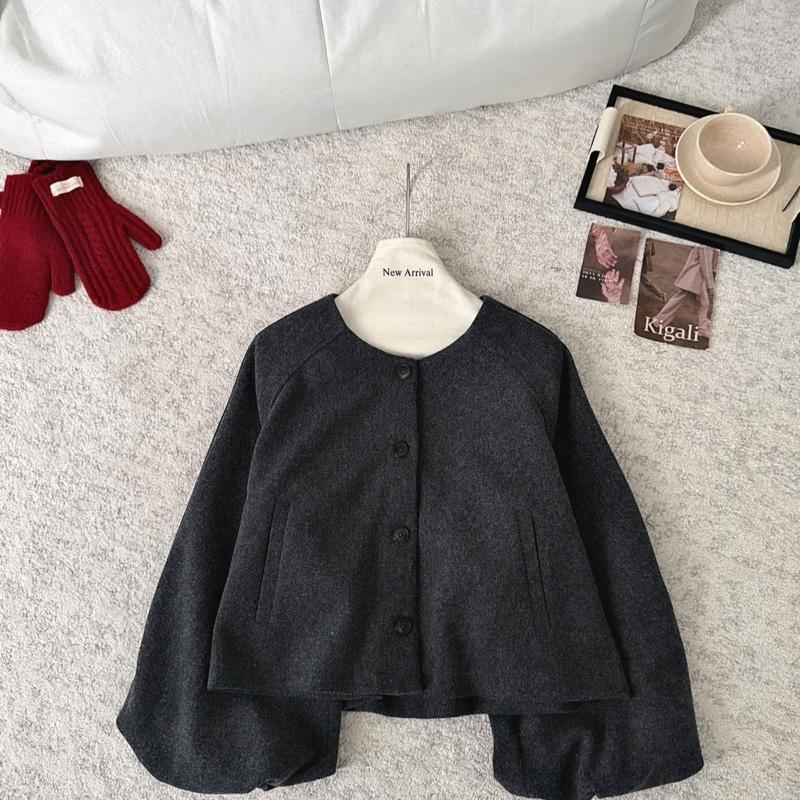 Áo khoác dạ tay bồng bí cái cúc dáng lửng Bazic one - Nữ - Jacket