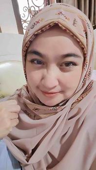 Product Review of Lotun Hana Series - Hijab Pashmina Instan Printing Motif Etnik Material Premium Simpel Mudah dipakai - Peach Rayon Ceruti from Q**a 1