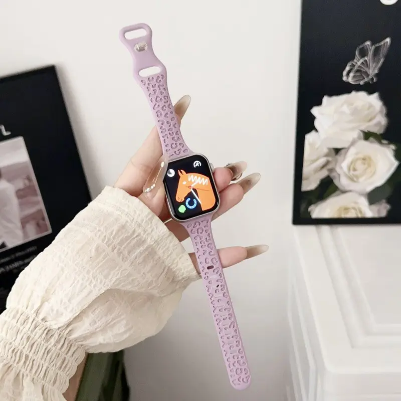 Lucu Slim Strap for Apple Watch Ultra 2 49mm 46mm 45mm 41mm 44mm 40mm 42mm 38mm iwatch Series 10 9 8 7 6 SE/2 5 4 3 2 1 Soft Sport Silicone Rubber Band Belt Accessories Tali Jam Tangan Smartwatch I8 Pro Max I9 T800 Ultra S8 S9 Ultra 8 MAX 9 PRO S20 T500 5