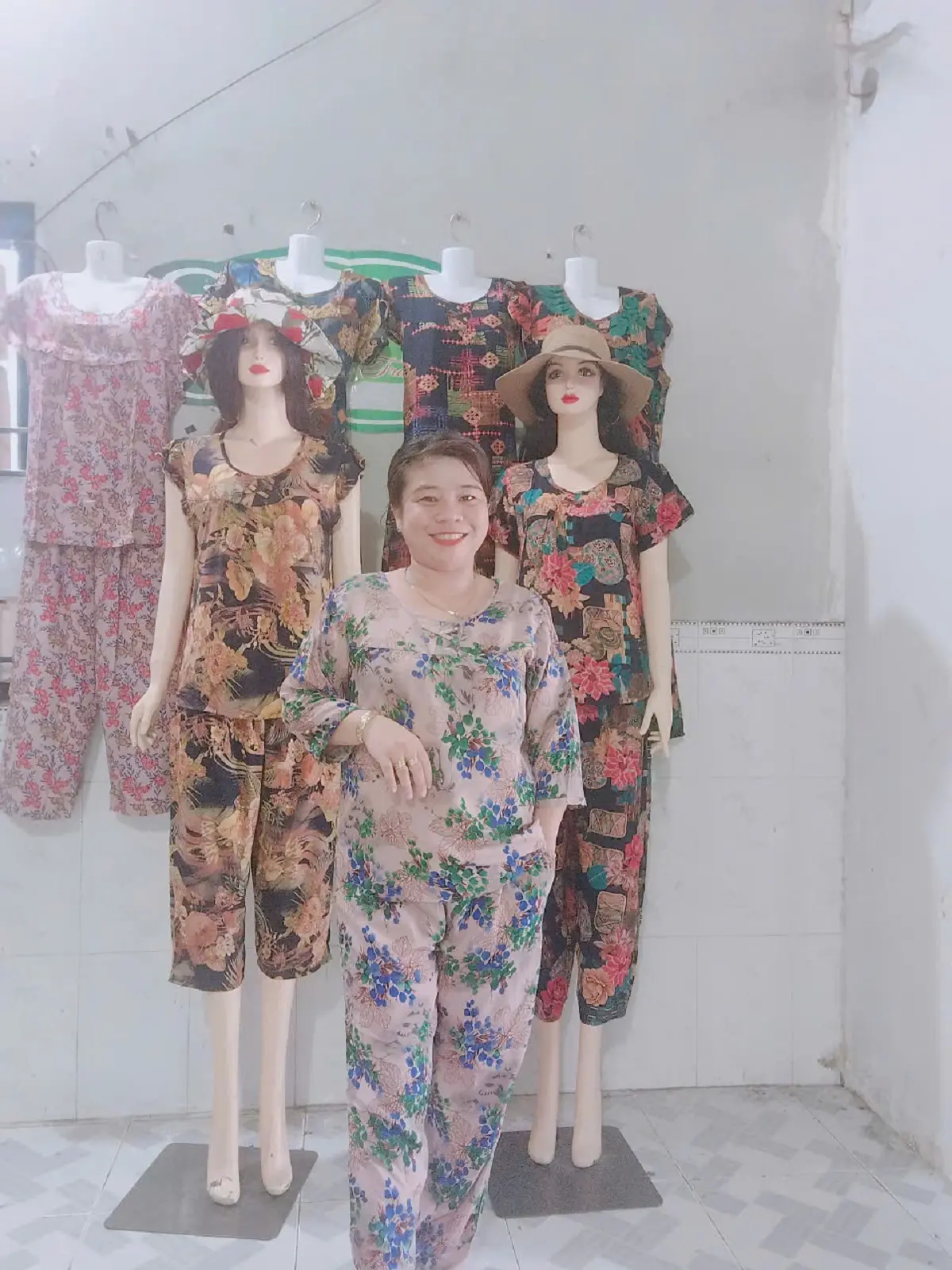 Tôn Nhung ( lanh ) Tay lỡ quần dài hàng cao cấp fom chuẩn từ 50 đến 92 kg Nữ Áo Nữ Áo Nữ Áo   inhoa dobo Top Women