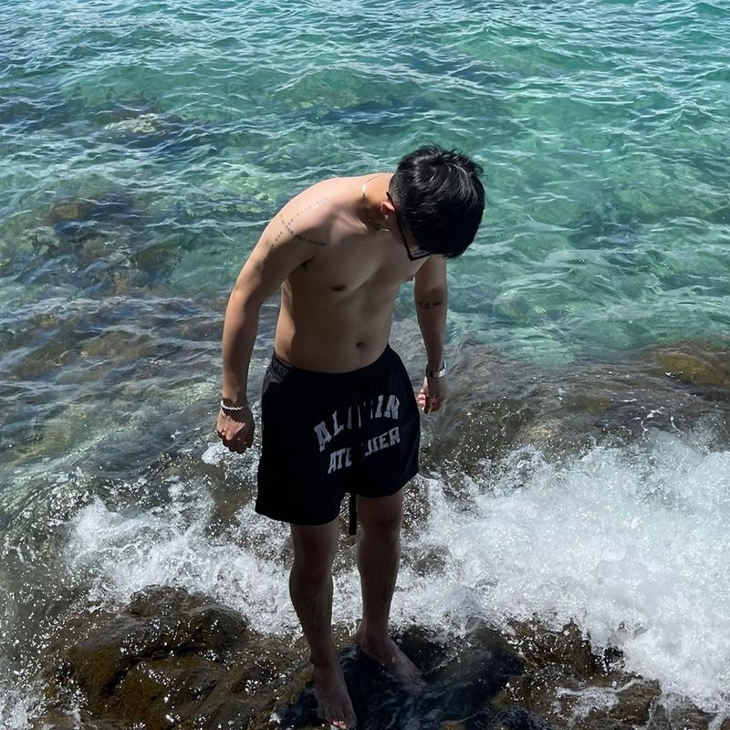 [DEAL MỞ BÁN] ALODIN.atedier | Quần short ALODIN Dù Lì In Lụa cao cấp 2 lớp lót lưới form trên gối  Nam Nữ S2 Menswear 3
