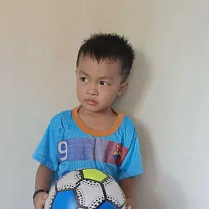 Mainan bola karet anak karakter bahan karet
