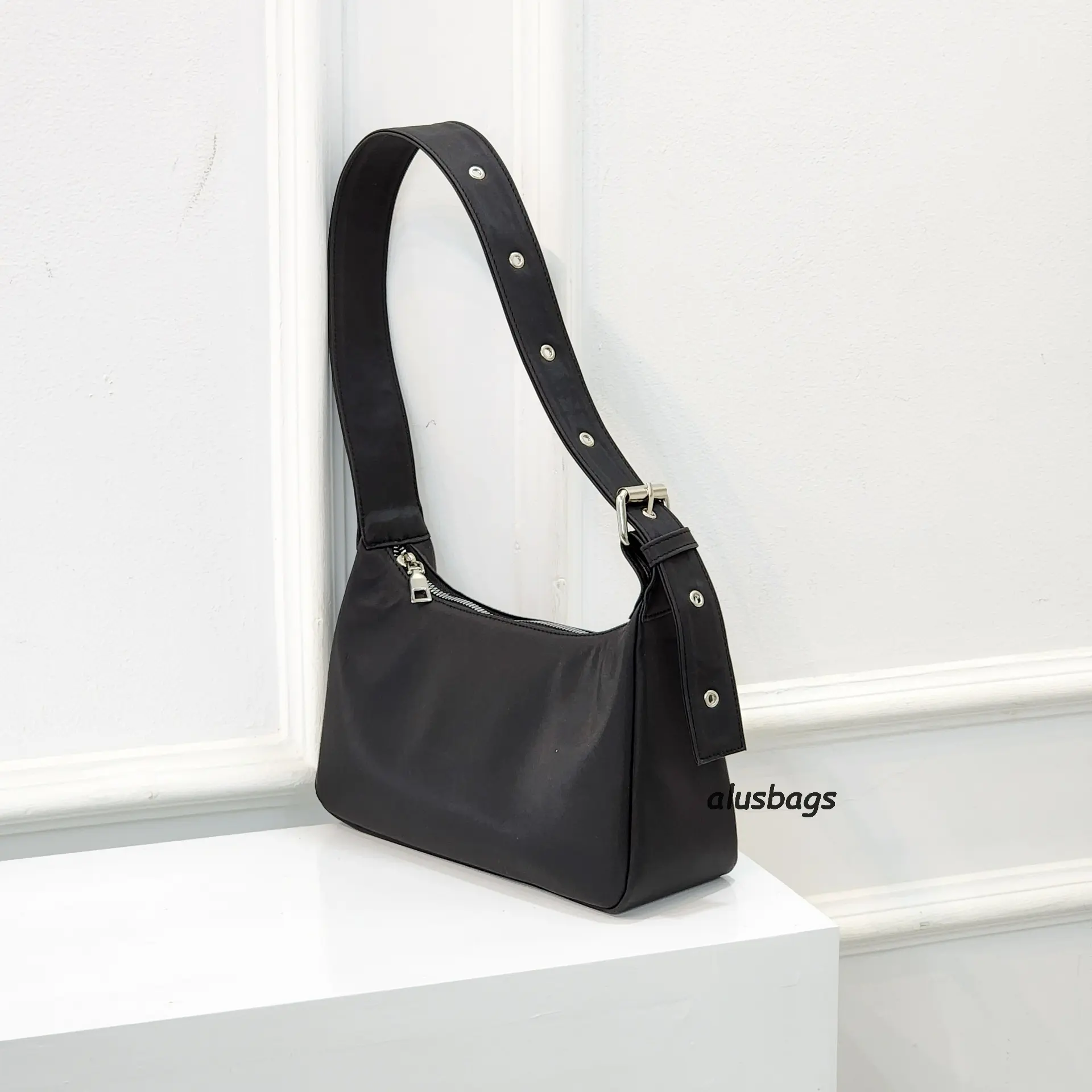 steva shoulderbag nylon tas wanita selempang
