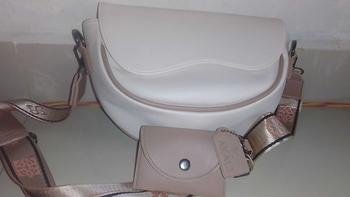 Product Review of Akaci store | ZURAA Tas selempang wanita Terbaru 09-8233 Bahan Sintetis  kuliah kerja kantor ibu Polos Kulit PU kuliah kerja pesta from y**s 1
