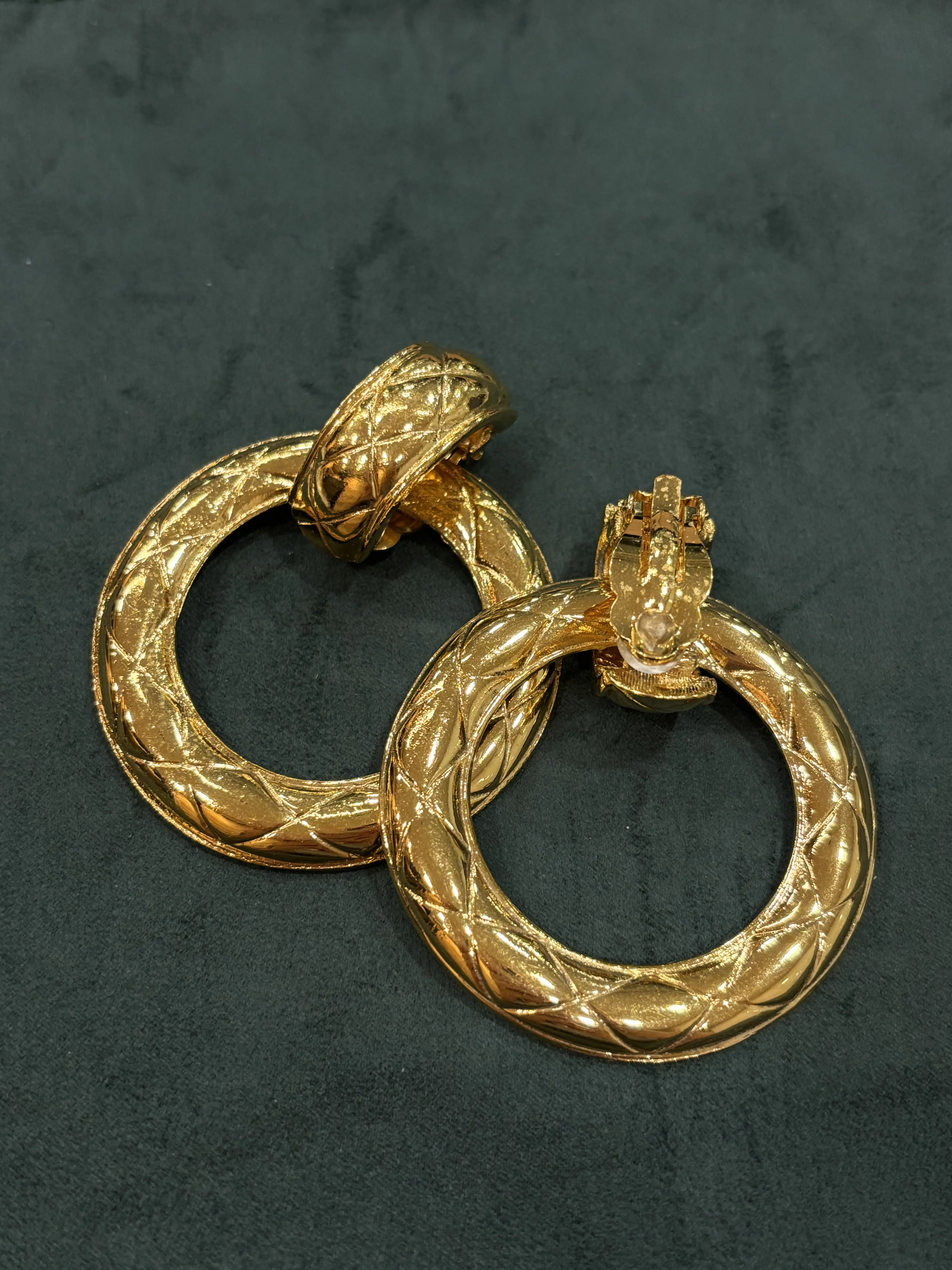 Preloved Vintage Chanel 24k Gold Plated Earrings