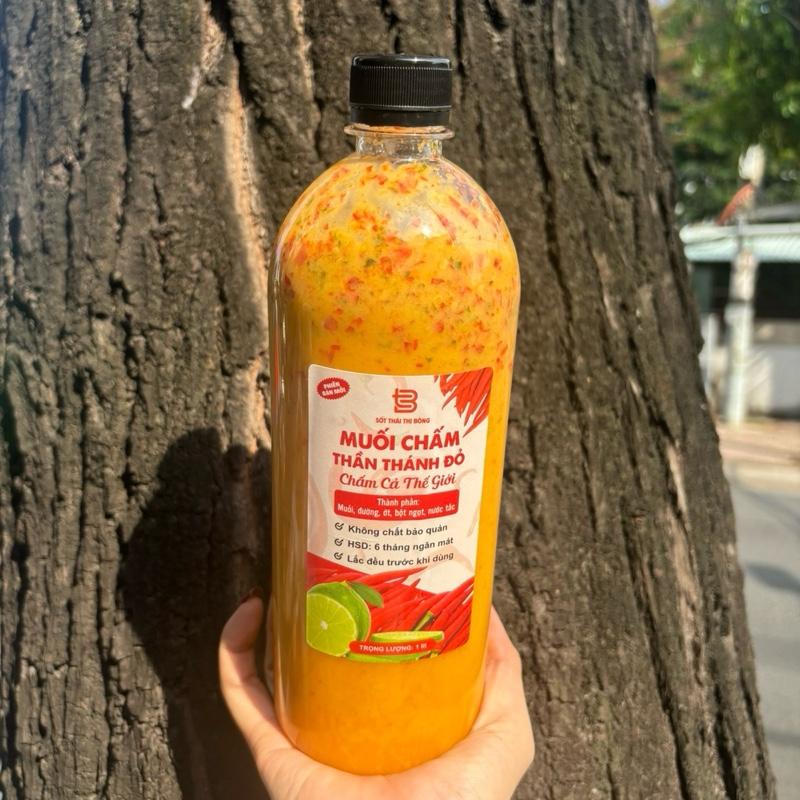  MUỐI CHẤM HẢI SẢN ỚT ĐỎ THỊ BÔNG   1 Chai   1 lít 