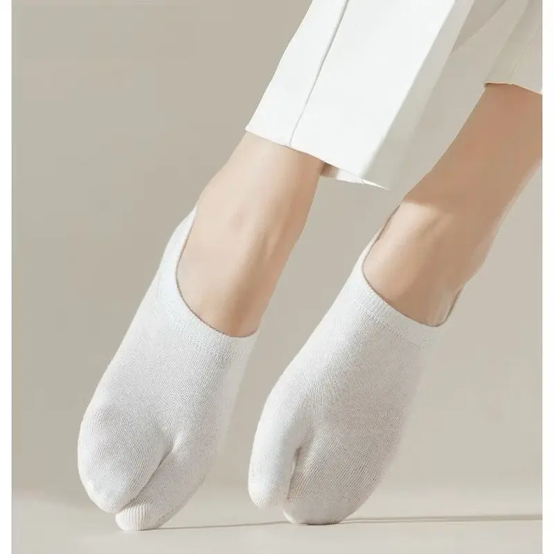 JOIN Kaos Kaki Wanita Semata Kaki Polos Korean Style Ankle Socks / Kaos Kaki Pendek Jempol Semata Kaki / Hidden Invisible Women Socks / Kaos Kaki Jari 204 5