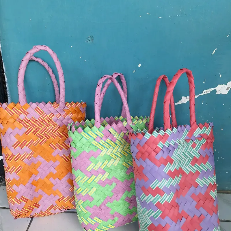 Anyaman Setya/Tas BOTOL p14x7x23cm Bottles Kitchenware 1