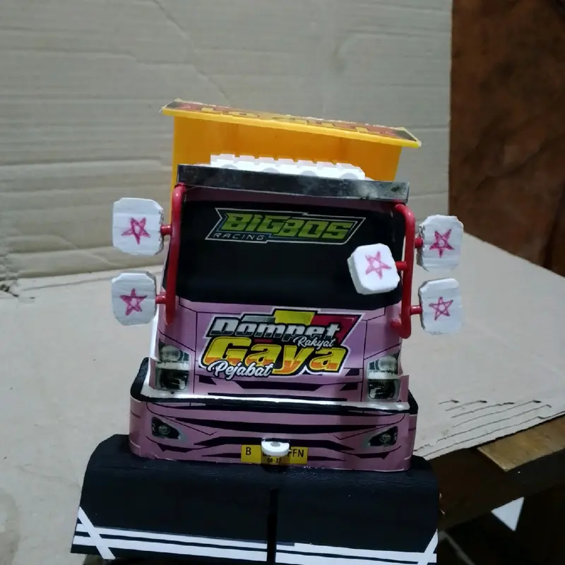 mobillan trek Isuzu giga modifikasi yg lagi viral termurah cocok untuk anak anak toys 2