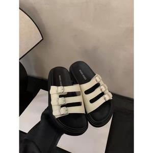 Dép Sandal 3 Quai Ngang Đai Khuy Đế Dày Dép Nữ Đi Biển Hot - Tiệm của KAO -