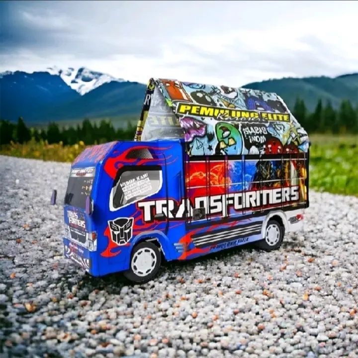 miniatur truck oleng mainan anak atau koleksi 1