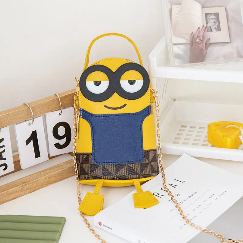 Tas selempang wanita- Minion bag 0