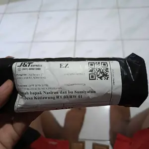 Essence Liku.it grape ice Food Grade Dingin Bahan Susu Berkualitas Tinggi Bkn Untuk Konsumsi