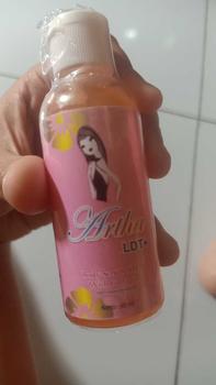 Product Review of [ARTHA LDT] BUY BLEACHING + AHA BODY SERUM [BRIGHTENING WITH GLUTATHIONE & COLLAGEN]  Lightening Wanita from Z**p 0