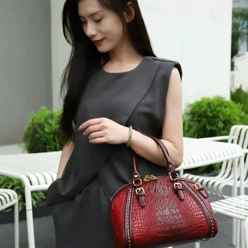 Defino Bella 6026 tas fashion limited edition, harga terjangkau, tas iriginal, tas pesta terbest seller, kwalitas terjamin otiginal, semua bahan premium. 8