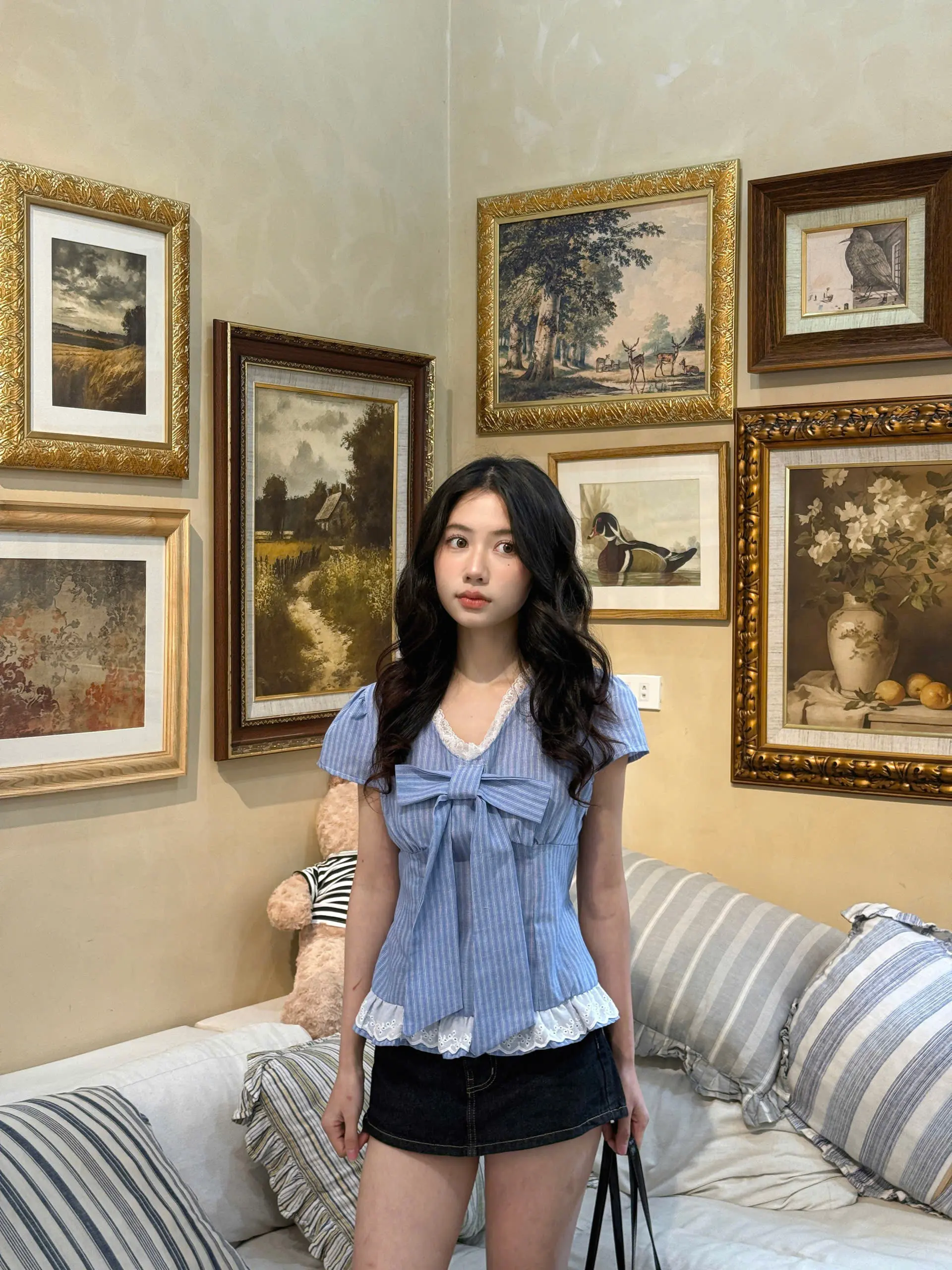 Áo sơ mi kẻ sọc cổ tim phối ren kèm nơ xinh xắn, Áo kiểu bèo gấu dễ thương thời trang hè - 29feb.closet - A560 | BigBuy360 - bigbuy360.vn