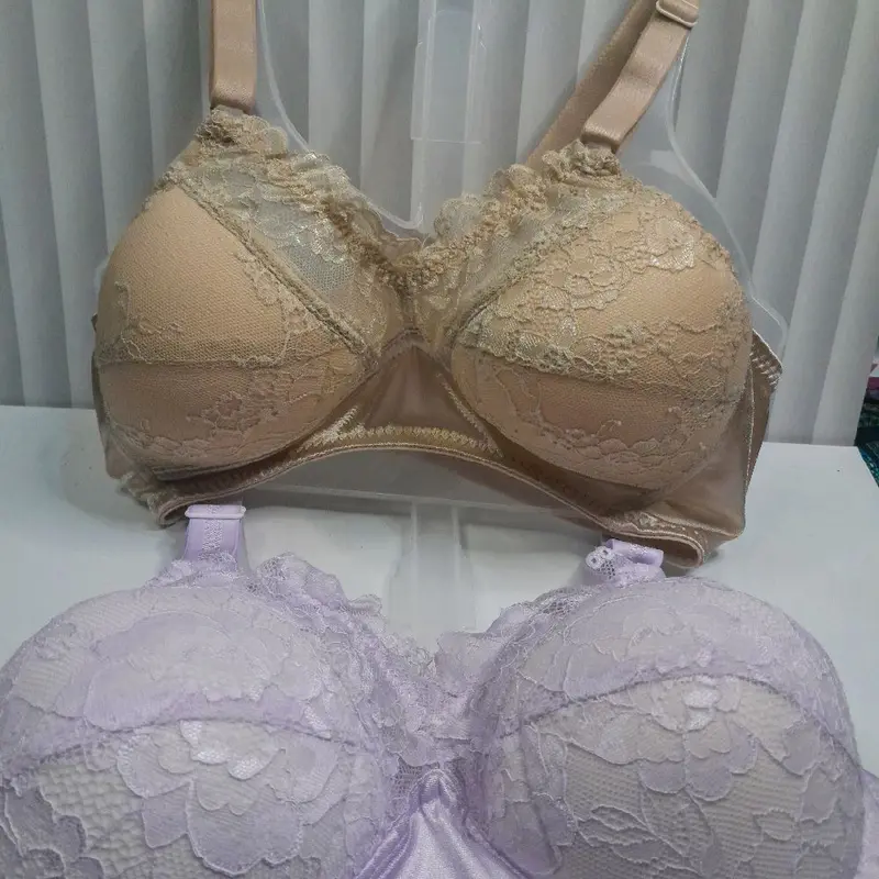 bra brukat renda wanita tanpa kawat Busa 3