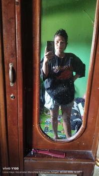 Product Review of [SPECIAL SALE LIVE] University Edition Oversize T-shirt from L**2 0