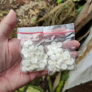 VITAMIN DOUBLE Y isi100&50 butir produk ORI,selagi produk masih ada stok ready bermanfaat untuk ikan dan merpati, pastikan,anda faham, dengan gambar produk di atas,fahami gambar produk,baca dengan teliti di deskripsi.