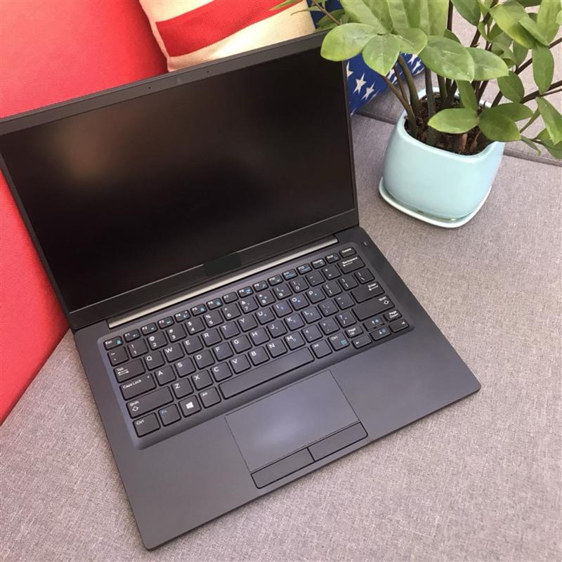 Laptop 5480 I7 Thế Hệ 7, Ram 8GB, SSD 256GB, Màn Hình 14 Inch, Chip Intel Core i7, 4 Nhân 8 Luồng, Siêu Bền Bỉ, Hiệu Năng Mạnh Mẽ