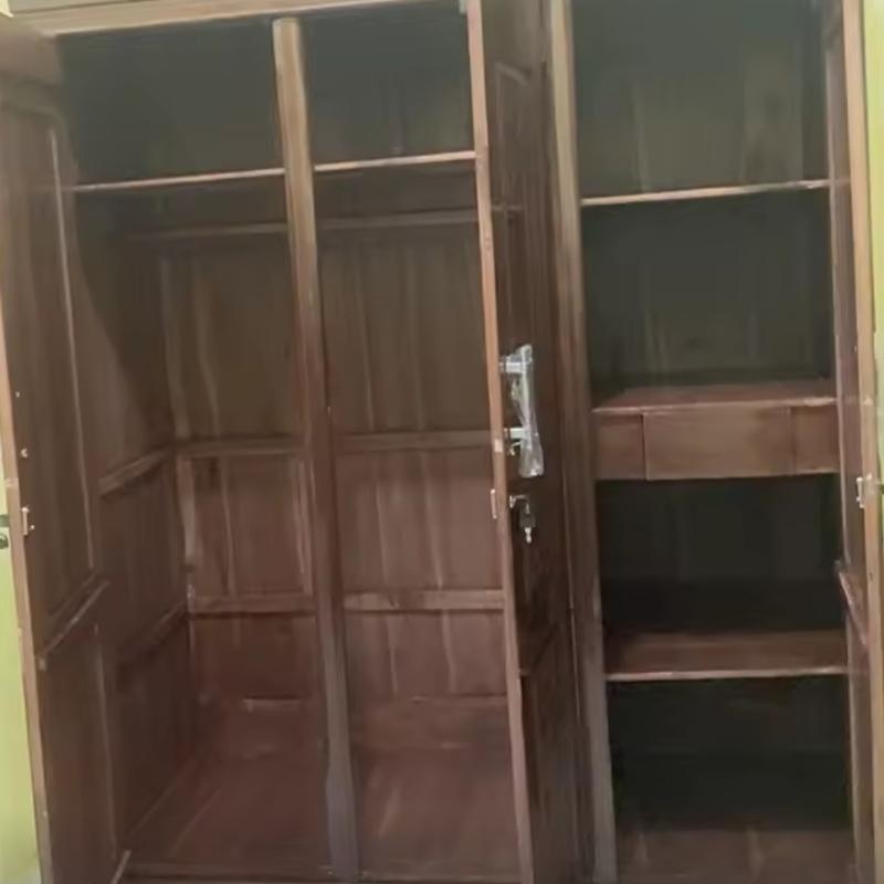 furniture Lemari pakaian model pintu buka tutup pintu 3 berbahan kayu jati pengiriman khusus jabodetabek jawa barat Furniture 1