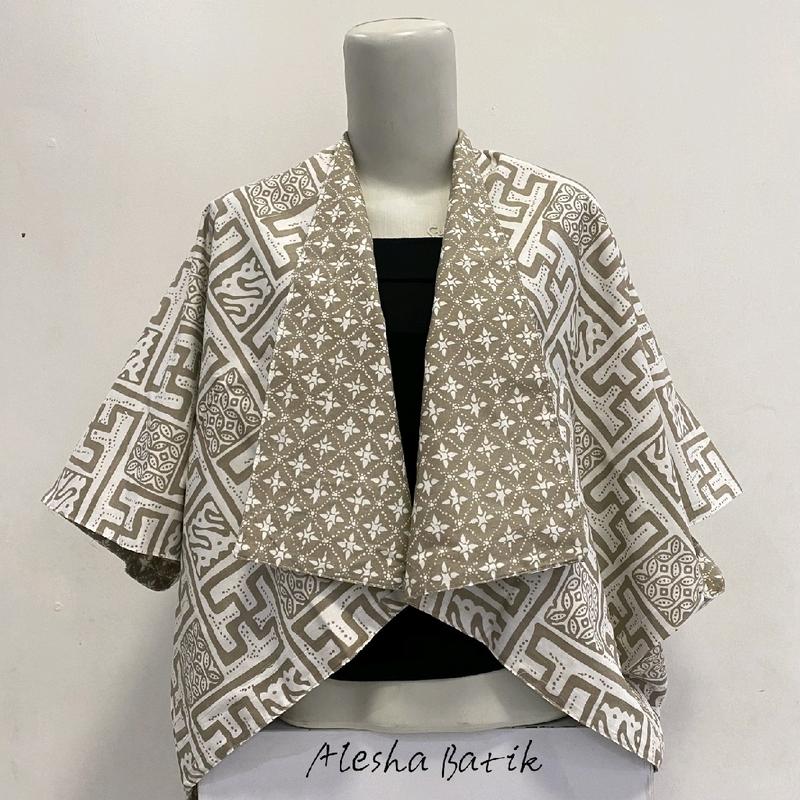 BOLERO KELELAWAR KOTAK //BOLAK BALIK DUA MOTIF//BOLERO MODERENBatik Wanita 7