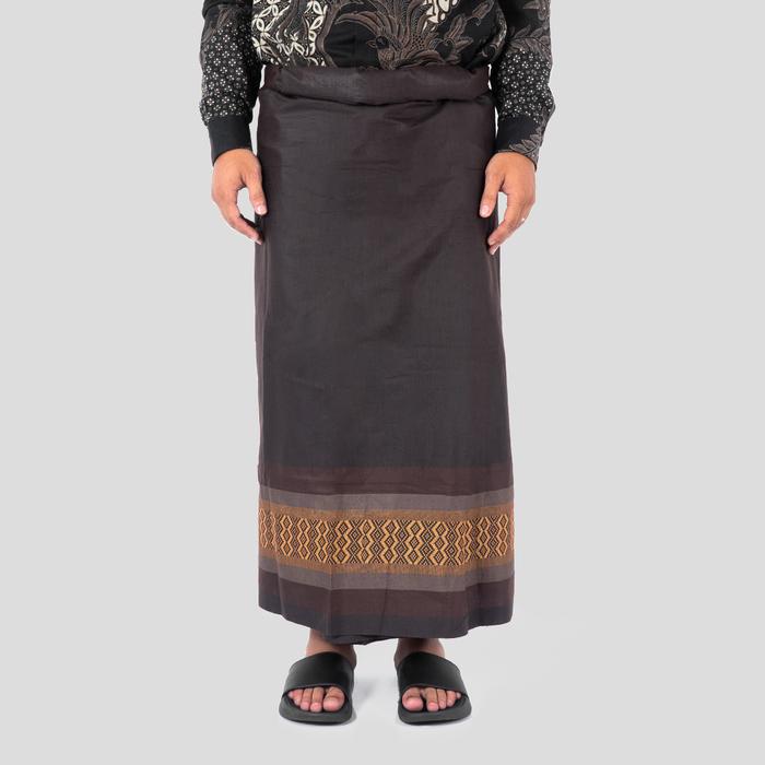 Gambar Prodigo * Sarung Weru Motif 9 I Sarung Tenun Pria Dewasa I Sarung Premium Terbaru Muslim Nyaman dari Prodigo Official Kota Bandung Tokopedia