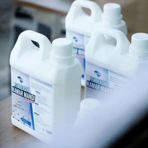 SoClear Pembersih kerak kamar mandi 1 liter