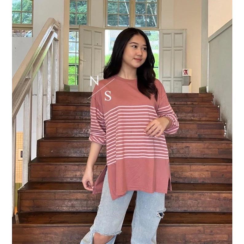 ￼KAOS BLOUSE ATASAN WANITA SALUR KATUN COMBED 24S LENGAN BALON WITH HIGHSLIT 0
