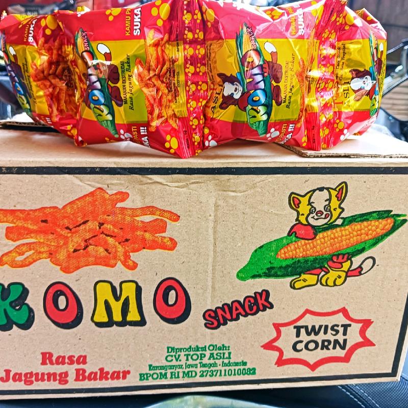 Snack Chiki Komo Berhadiah Uang Jika Beruntung | Jajanan Snack Ciki Jadul | Snack Ciki Rasa jagung Panggang Berhadiah Isi 40 pcs Perkarton 2