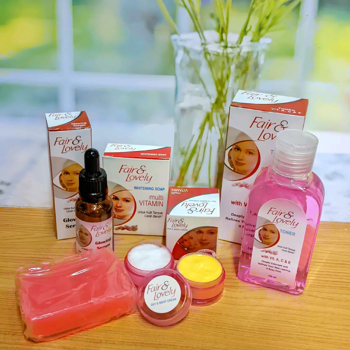 Paket Cream Fair Lovely 5in1 untuk Perawatan Wajah semua tipe kulit anti flek