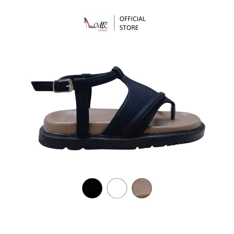 LOVIIECORNER - SANDAL NỮ MŨI TRÒN XỎ NGÓN GẮN TAG - GIÀY QUAI MẢNH KẸP PHONG CÁCH THỜI TRANG NỮ HỞ HẬU KHÓA CÀI ĐẾ BẰNG 3 PHÂN - S250502