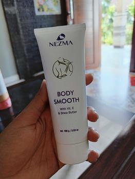 Product Review of Body Smooth  Super ajaib Pasmina abel  Rmc(Mengatasi kulit setrekmat/ sensitif dan mecerahkan kulit  Kusam( Lotion Mencerahkan kulit sehat) from E** M**💞 0