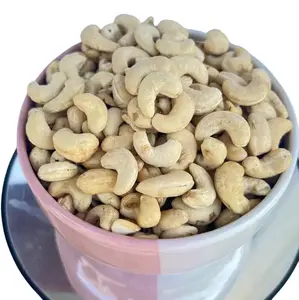 Kacang Mede Mete Mentah Utuh 1kg - Camilan Asin Makanan Goreng - Food, Snack