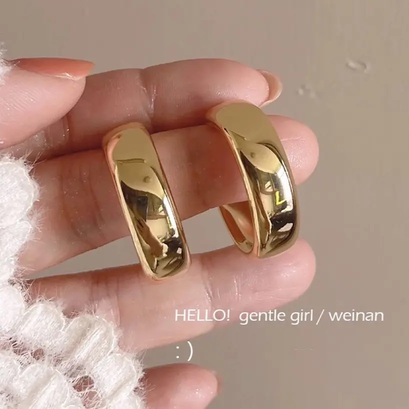 Vintage Exaggerated Style Earrings, Irregular Geometric Metal Earrings, High-end Niche Earrings, Fashionable Temperament Earrings, Gold Jewelry, Birthday Gift for Her chunky  earrings cute  earrings clip  earrings