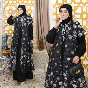 Sharifa Gamis Lebaran Wanita Muslim (Muat LD 120cm) 2325 - Bahan Marbella dan Cinta Lace Printing, Wudhu Friendly, Bahan Anti Lecek dan Anti UV, Desain Cantik Manis Elegan Nyaman Untuk Pesta, Motif Bunga Lengan Panjang Karet Resleting Depan Mewah