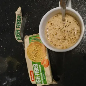 Hokira Biskuit Gandum Snack Sehat Favorit Keluarga, Pilihan Biskuit Gandum Giling Kasar, Sayuran & Kulit Ari Gandum, Renyah Gurih Tinggi Serat, Cocok untuk Sarapan, Ngemil Santai & Sehari-hari