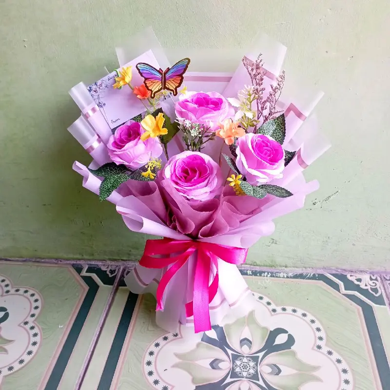Buket Bunga Artificial Medium Size full hiasan free kartu ucapan  - Bouquet 3