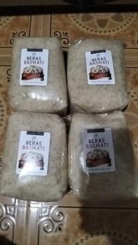 Product Review of Beras Basmati 1 Kg Premium Asli India from L**l 0