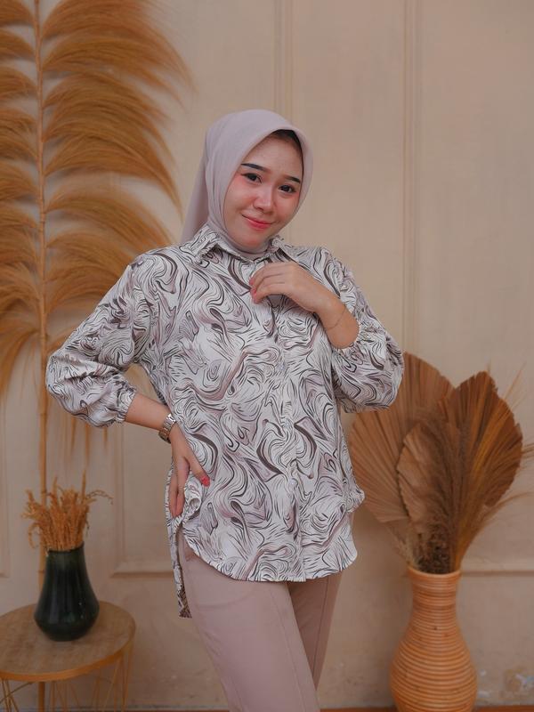 Melia Blouse Plisket. Cringkle Airflow Motif Abstrak. 1